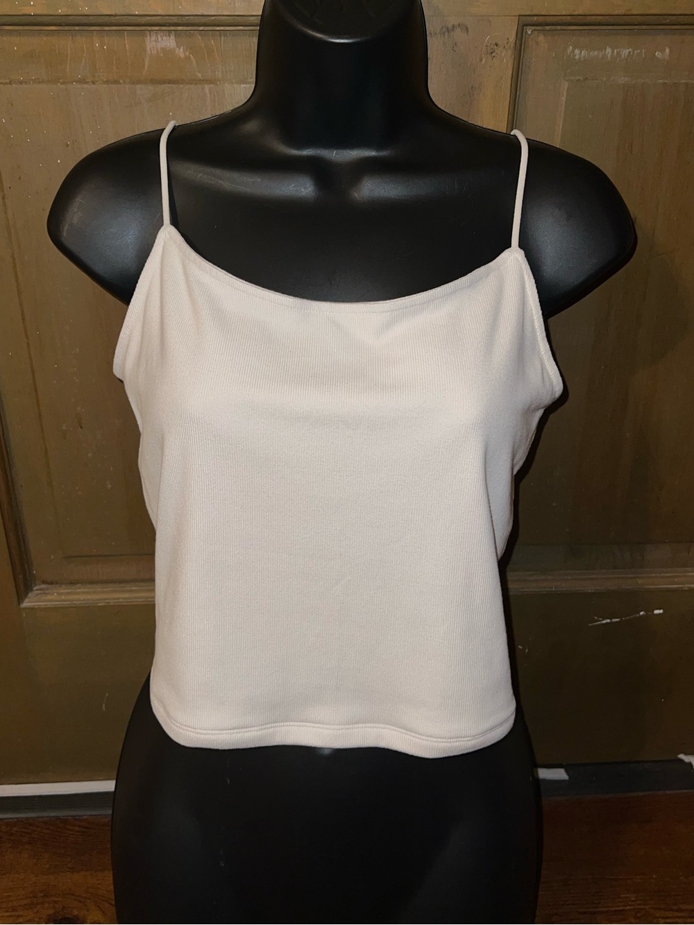 American Eagle Lounge Cream Ribbed Knit Scoop Neck Stretchy Cropped Cami Size L